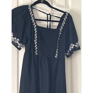 Old Navy Womens Black Embroidered Smocked Midi Dress Square Neck Puff Sleeve S
